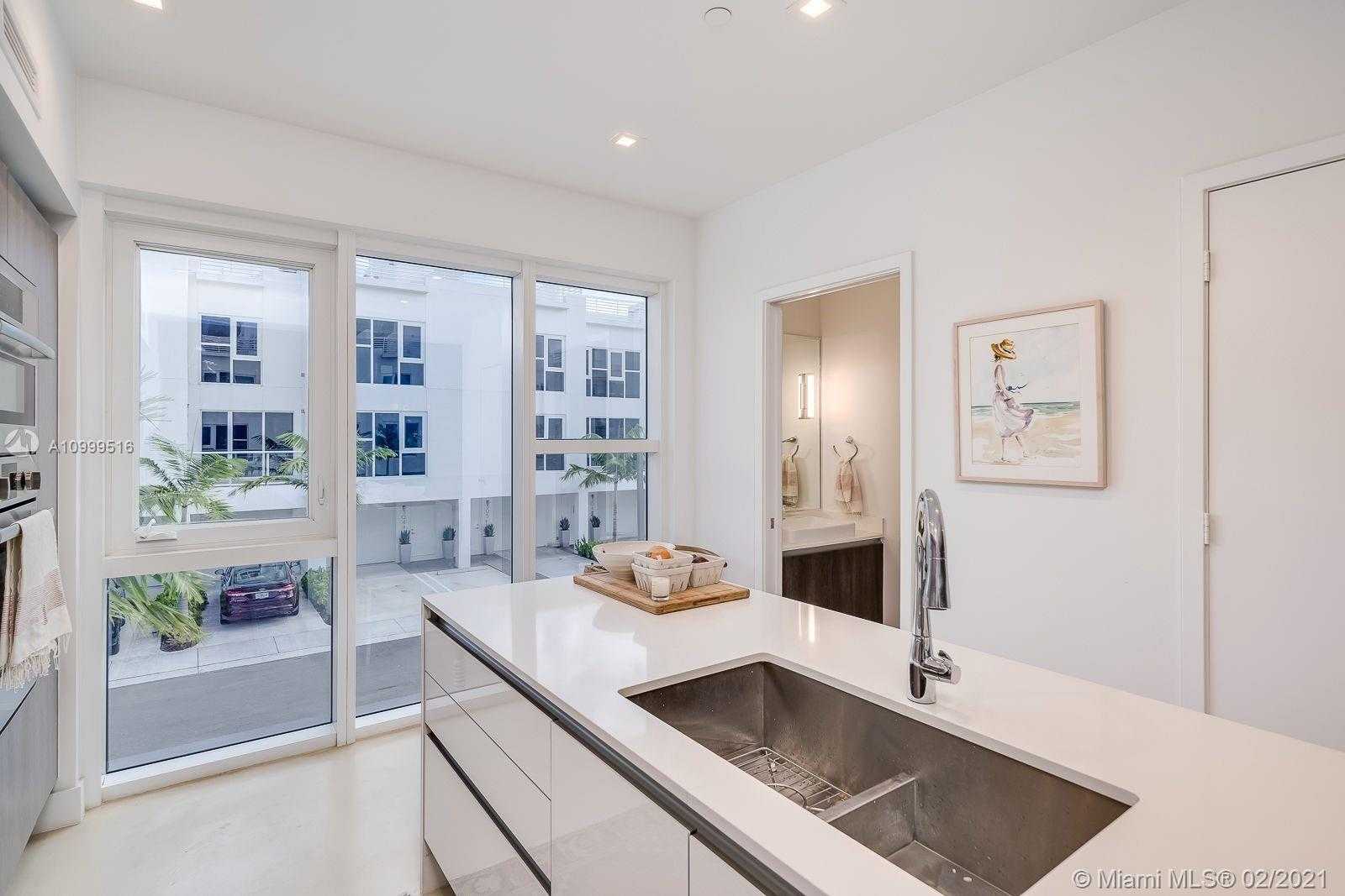 Small Image of 455 NORTH EAST 39TH #204, Miami Number 14