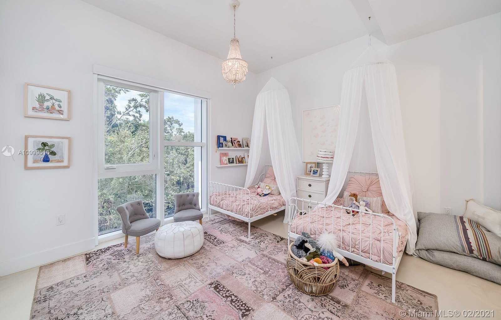 Small Image of 455 NORTH EAST 39TH #204, Miami Number 21