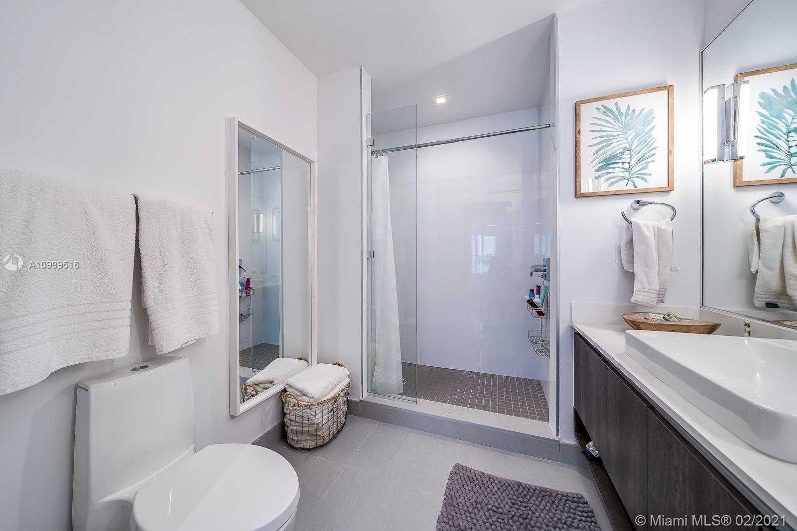 Small Image of 455 NORTH EAST 39TH #204, Miami Number 27