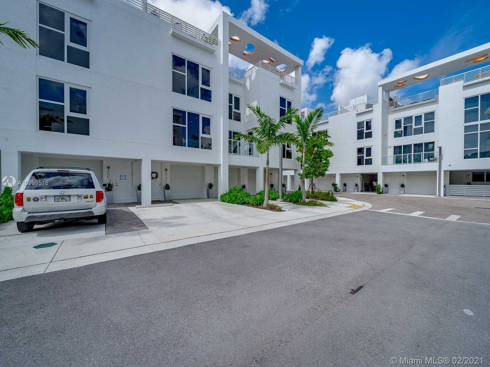 Small Image of 455 NORTH EAST 39TH #204, Miami Number 4