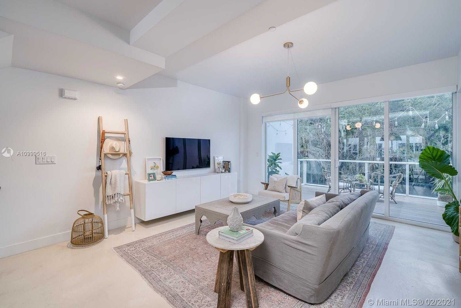 Small Image of 455 NORTH EAST 39TH #204, Miami Number 9