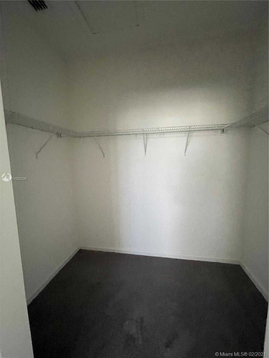 Small Image of 2131 NORTH EAST 6TH ST #2131, Homestead Number 12