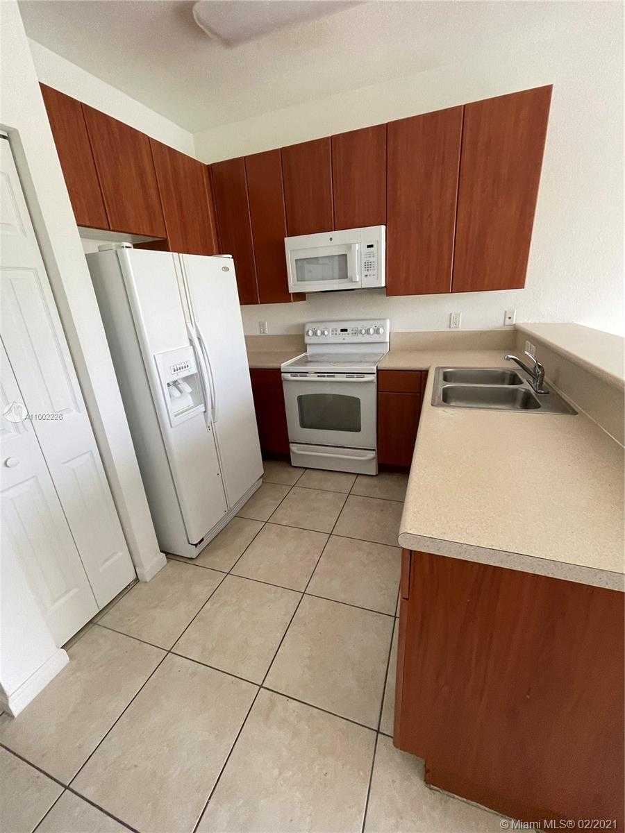 Small Image of 2131 NORTH EAST 6TH ST #2131, Homestead Number 3