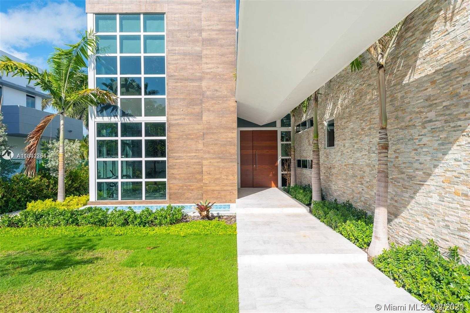 Small Image of 274 OCEAN BLVD, Golden Beach Number 2