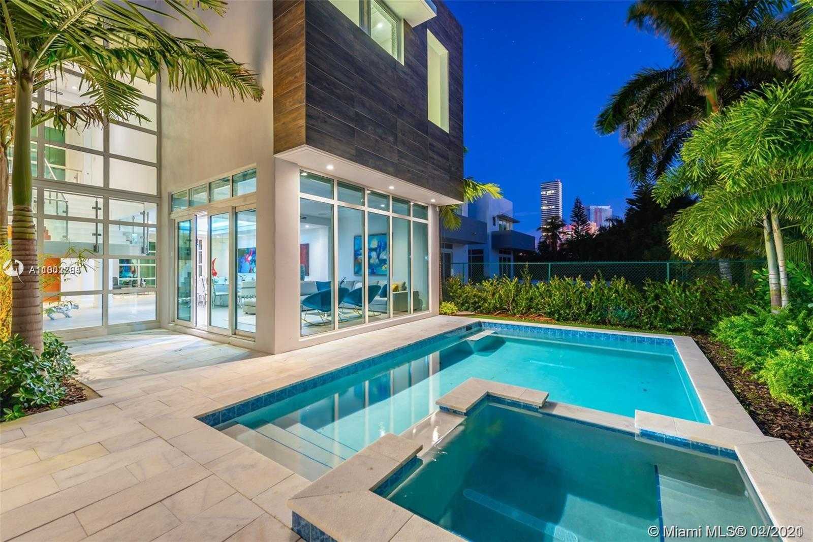 Small Image of 274 OCEAN BLVD, Golden Beach Number 25