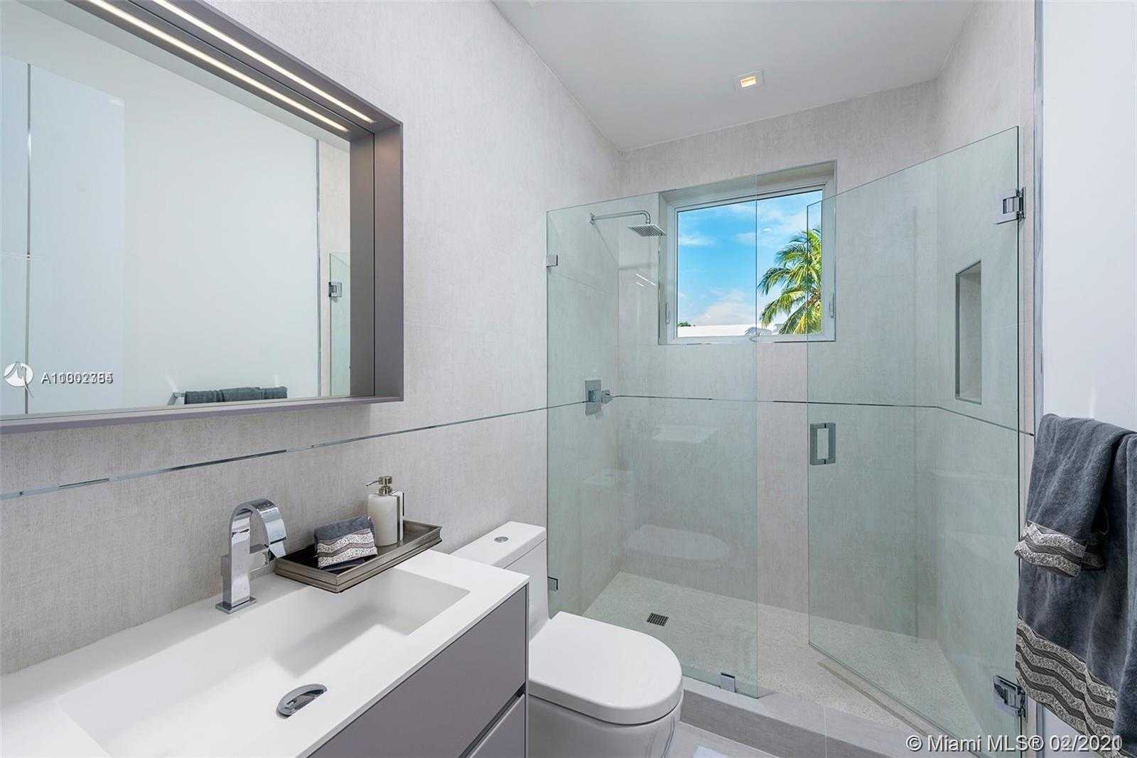 Small Image of 274 OCEAN BLVD, Golden Beach Number 28