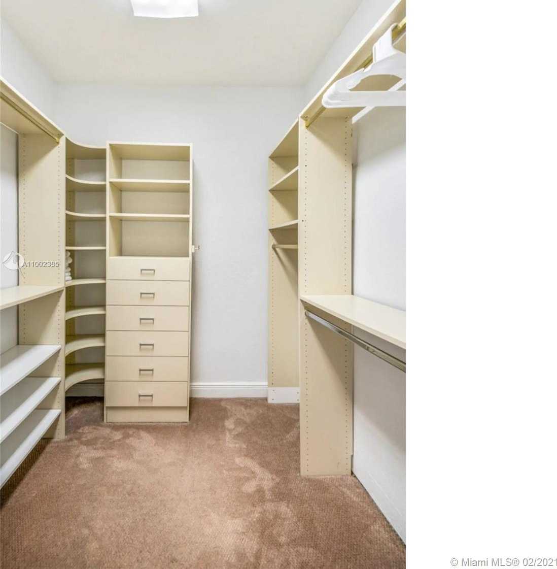 Small Image of 453 SW 5TH AVE, Fort Lauderdale Number 16