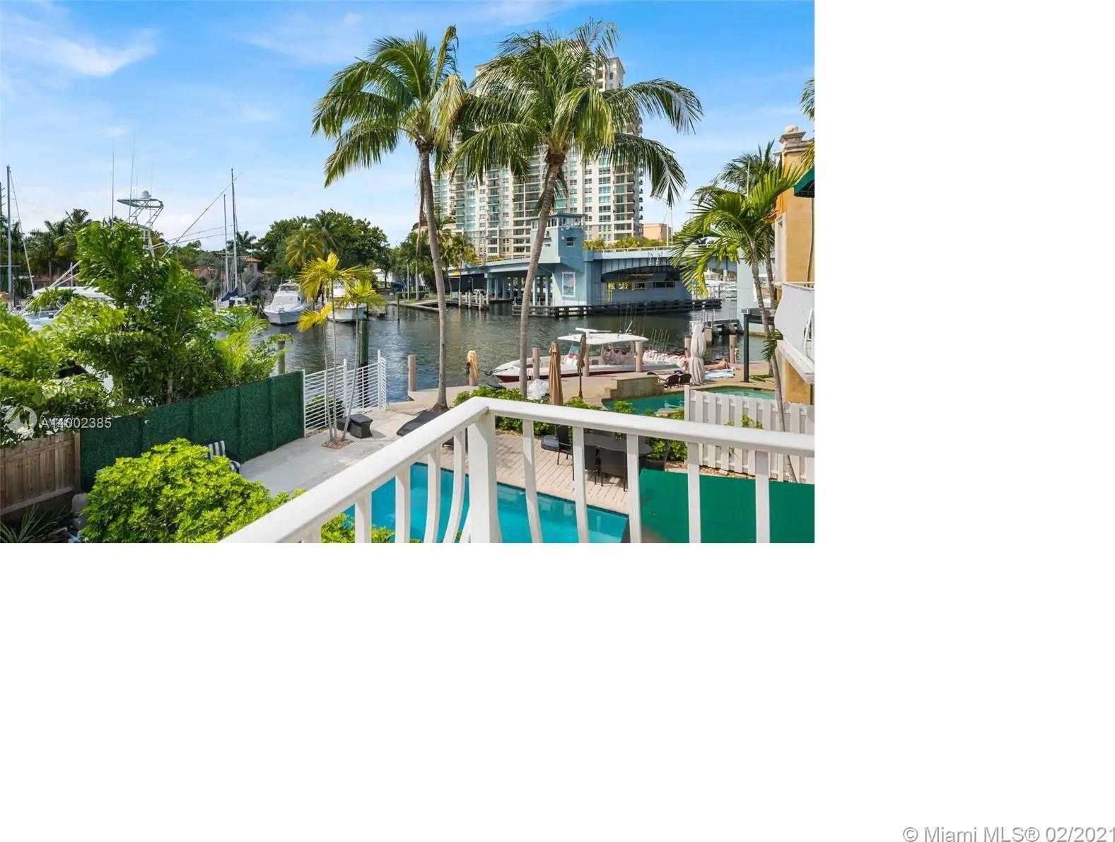 Small Image of 453 SW 5TH AVE, Fort Lauderdale Number 24