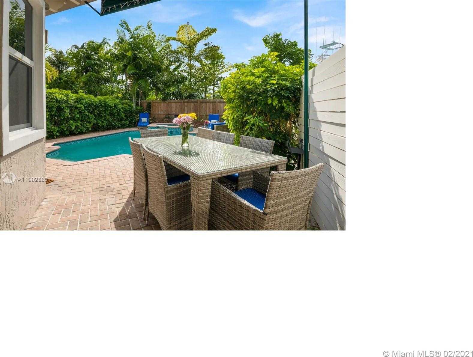 Small Image of 453 SW 5TH AVE, Fort Lauderdale Number 25