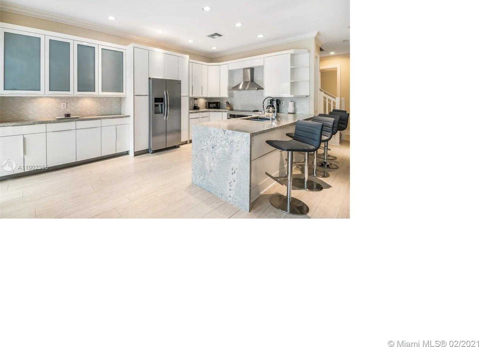 Small Image of 453 SW 5TH AVE, Fort Lauderdale Number 6