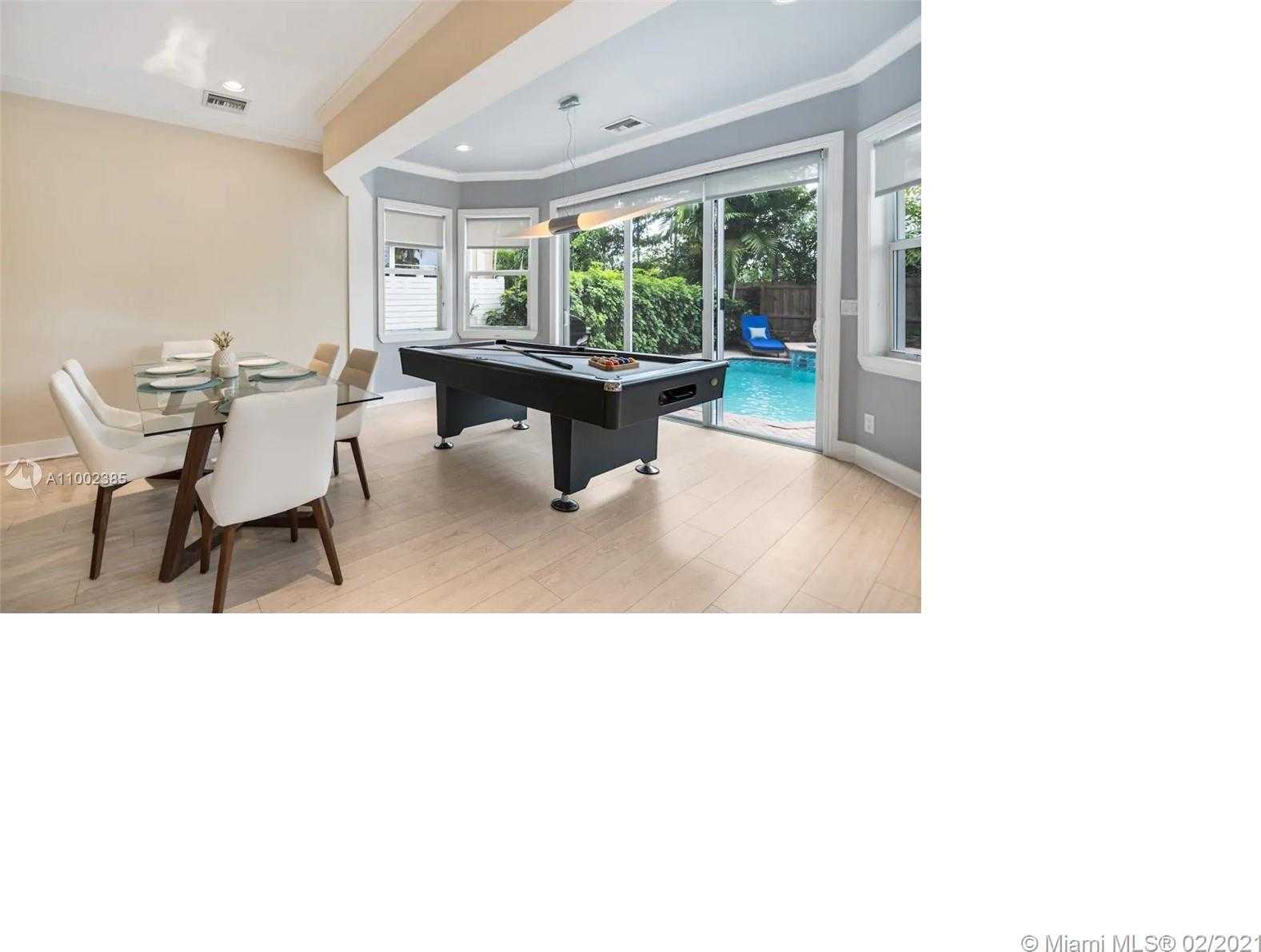 Small Image of 453 SW 5TH AVE, Fort Lauderdale Number 9