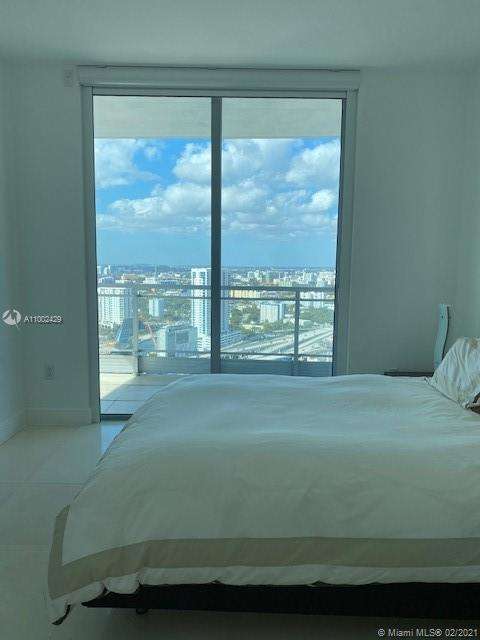 Small Image of 90 SOUTH WEST 3RD ST #3609, Miami Number 14