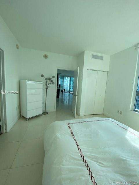 Small Image of 90 SOUTH WEST 3RD ST #3609, Miami Number 40