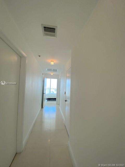 Small Image of 90 SOUTH WEST 3RD ST #3609, Miami Number 42