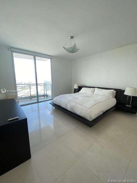 Small Image of 90 SOUTH WEST 3RD ST #3609, Miami Number 43