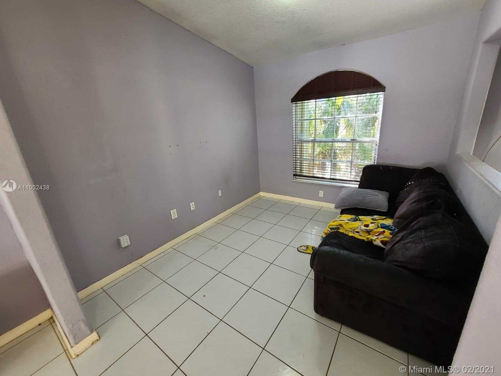 Small Image of 14833 SOUTH WEST 173 TER, Miami Number 17