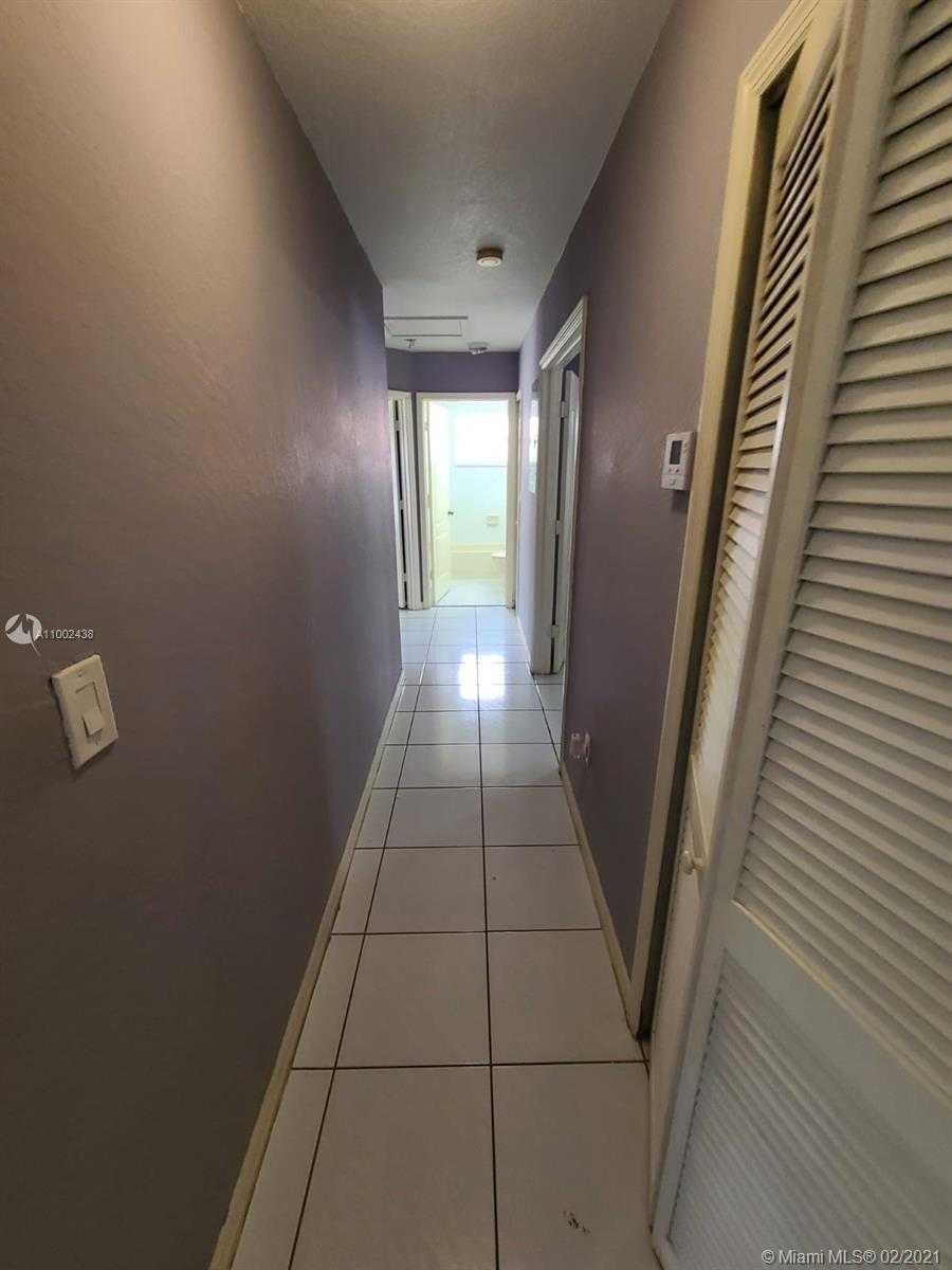 Small Image of 14833 SOUTH WEST 173 TER, Miami Number 20