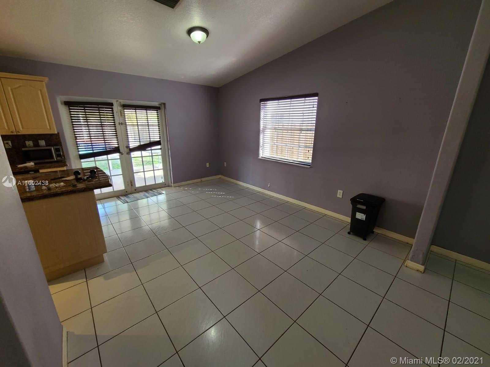 Small Image of 14833 SOUTH WEST 173 TER, Miami Number 21