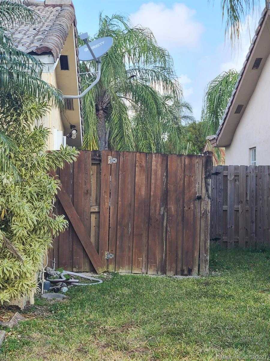 Small Image of 14833 SOUTH WEST 173 TER, Miami Number 28