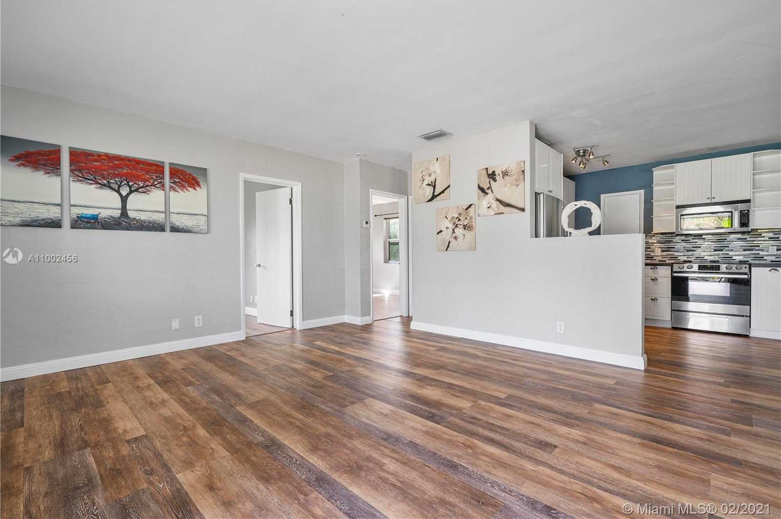 Small Image of 1716 NORTH 59TH AVE, Hollywood Number 2