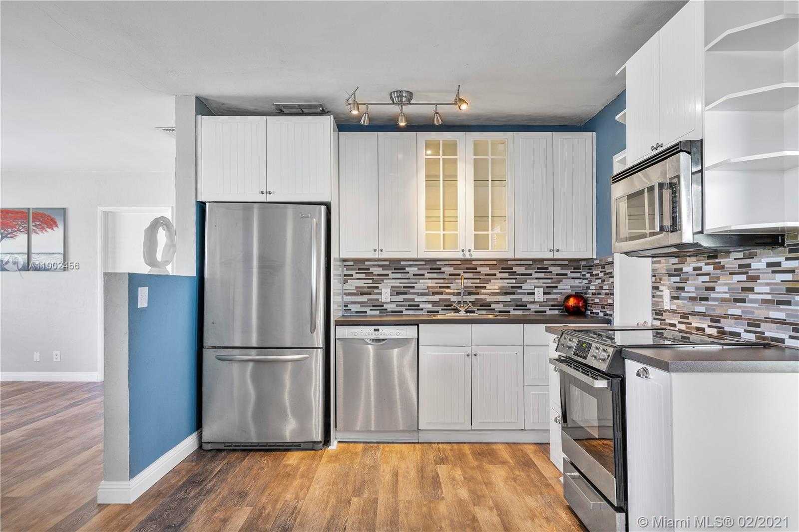 Small Image of 1716 NORTH 59TH AVE, Hollywood Number 7