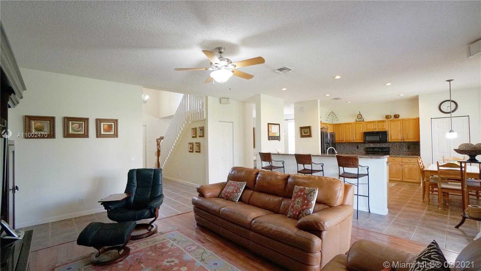 Small Image of 1546 Sandpiper Cir, Weston, FL 33327, USA Number 11