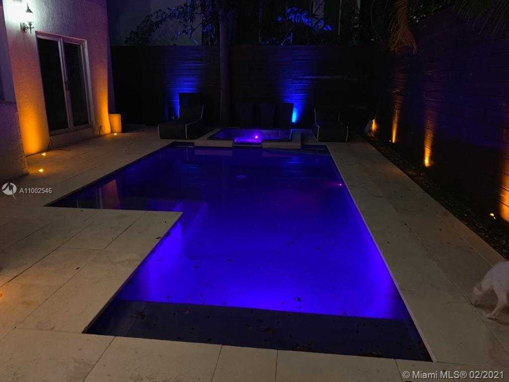 Small Image of 1830 CHUCUNANTAH RD, Miami Number 7