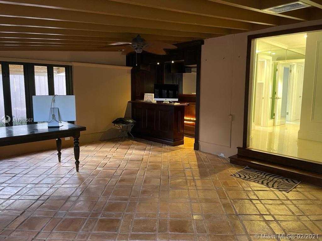 Small Image of 1840 CLEVELAND RD, Miami Beach Number 22