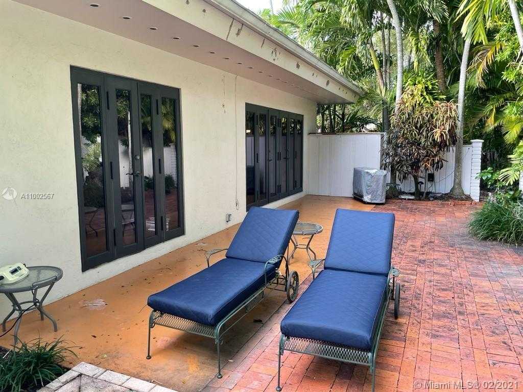 Small Image of 1840 CLEVELAND RD, Miami Beach Number 36
