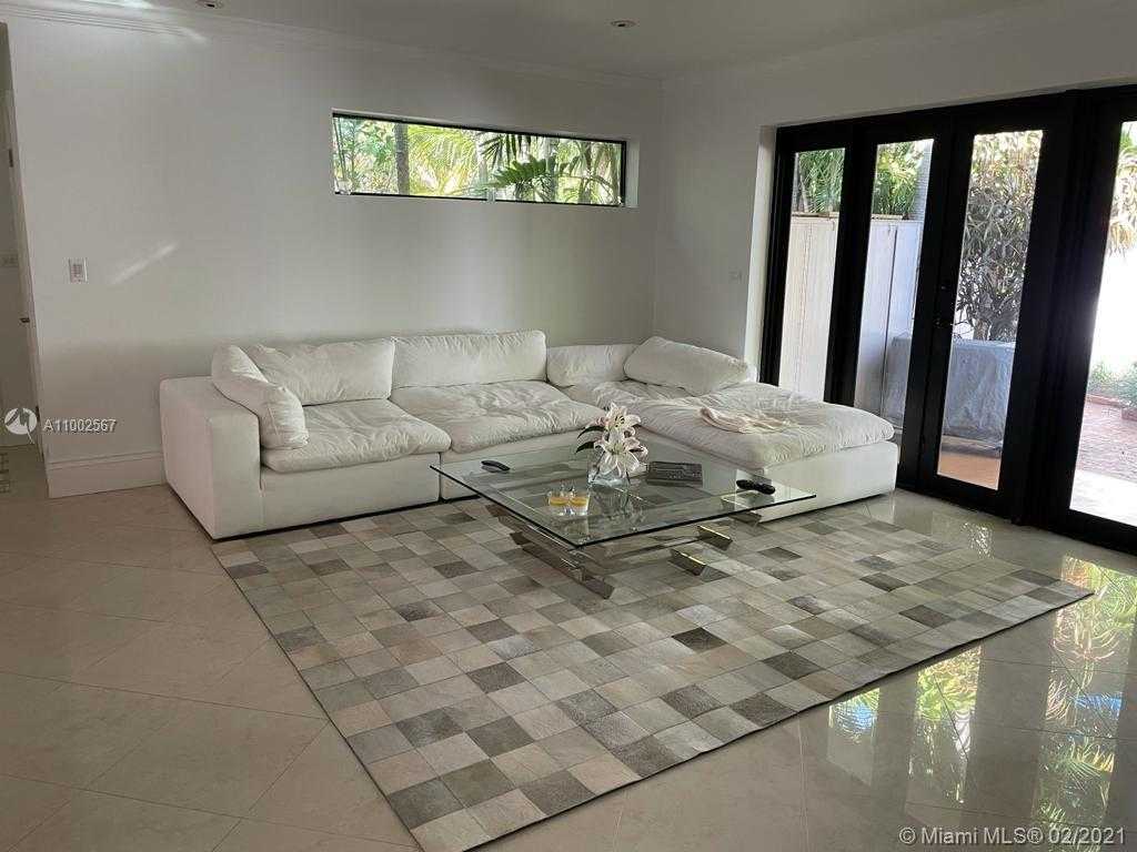 Small Image of 1840 CLEVELAND RD, Miami Beach Number 6