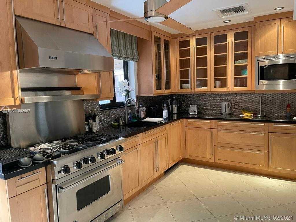 Small Image of 1840 CLEVELAND RD, Miami Beach Number 9