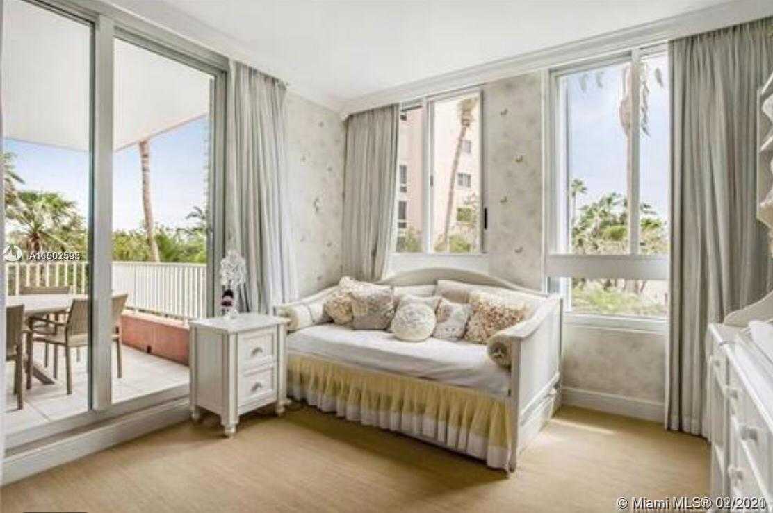 Small Image of 781 CRANDON BLVD #306, Key Biscayne Number 7
