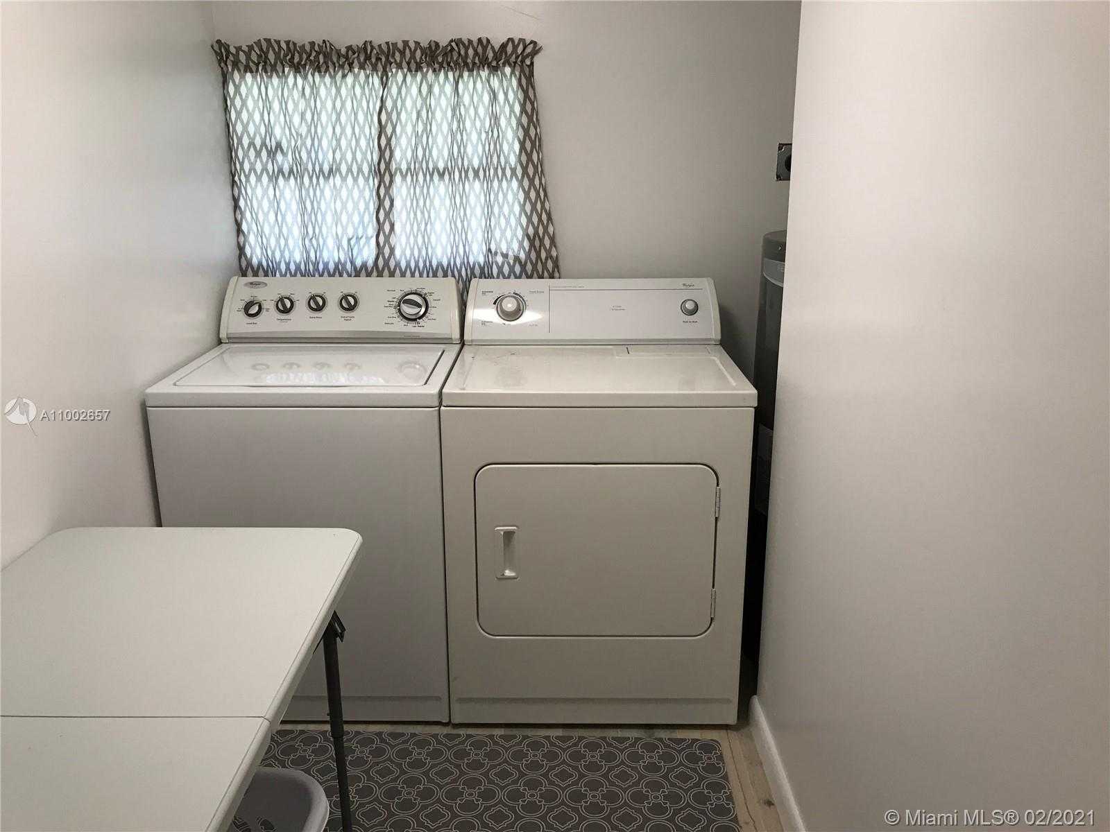 Small Image of 128 SOUTH WEST 5TH ST, Hallandale Beach Number 13