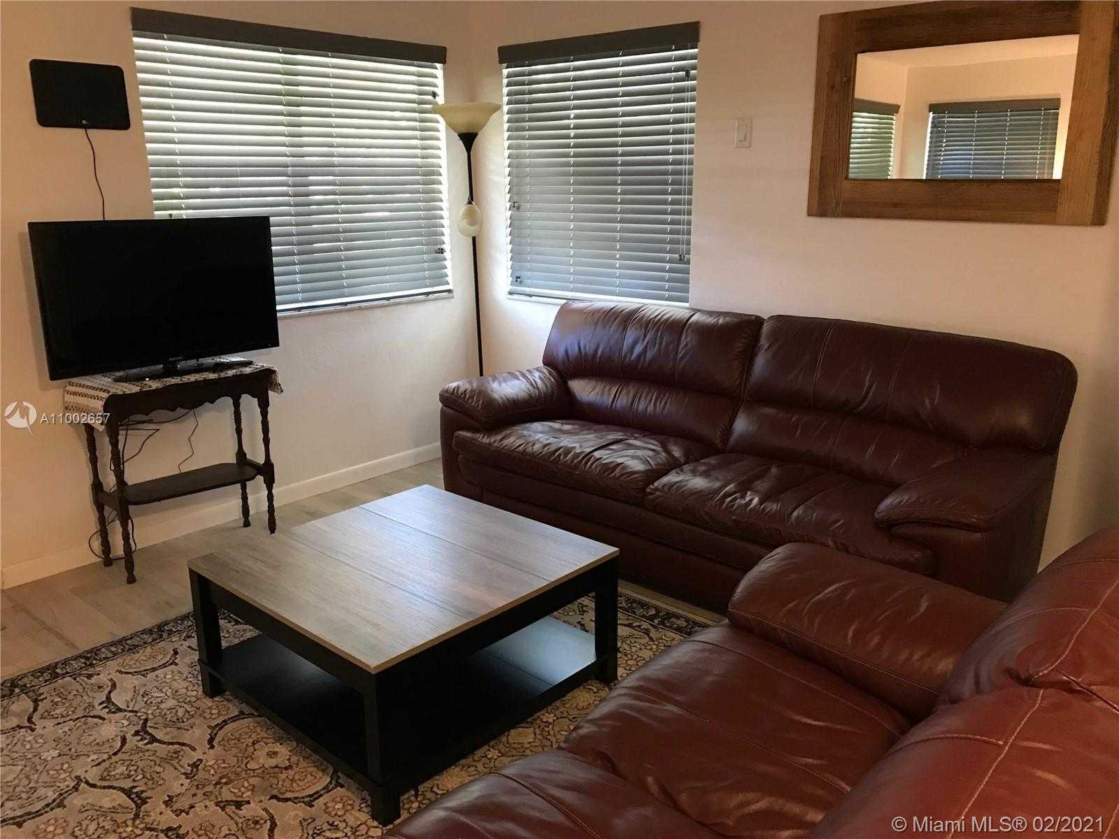Small Image of 128 SOUTH WEST 5TH ST, Hallandale Beach Number 14