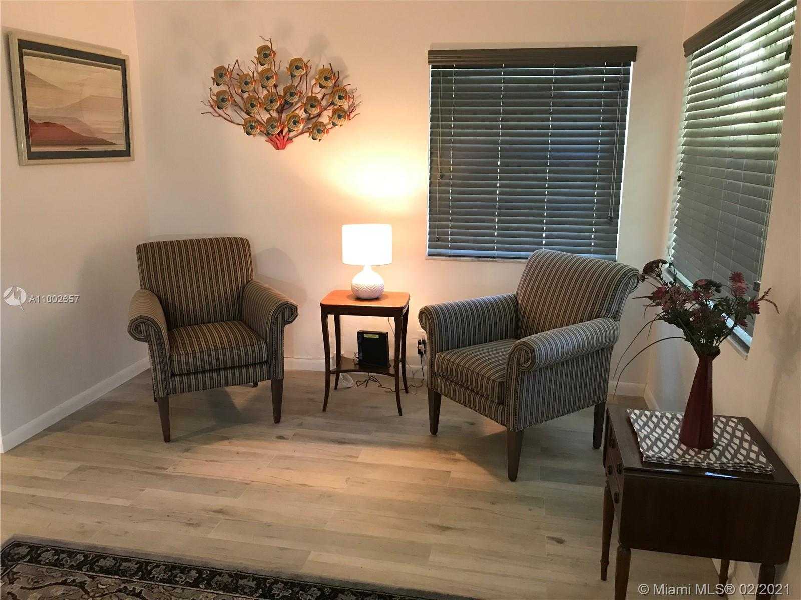 Small Image of 128 SOUTH WEST 5TH ST, Hallandale Beach Number 6