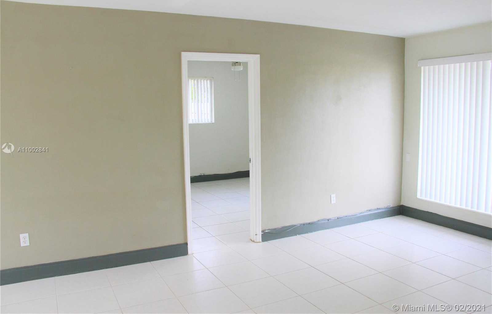 Small Image of 3320 SOUTH WEST 35TH ST, West Park Number 10