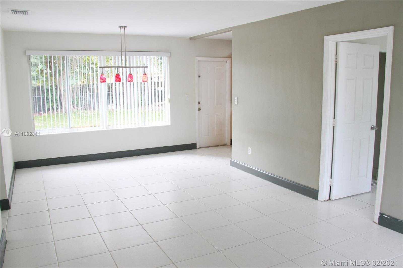 Small Image of 3320 SOUTH WEST 35TH ST, West Park Number 8