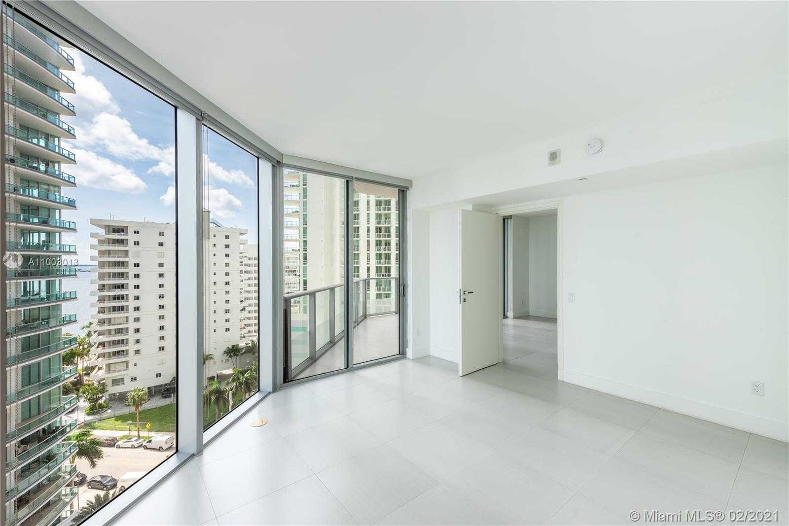 Small Image of 1300 BRICKELL BAY DR #1208, Miami Number 12