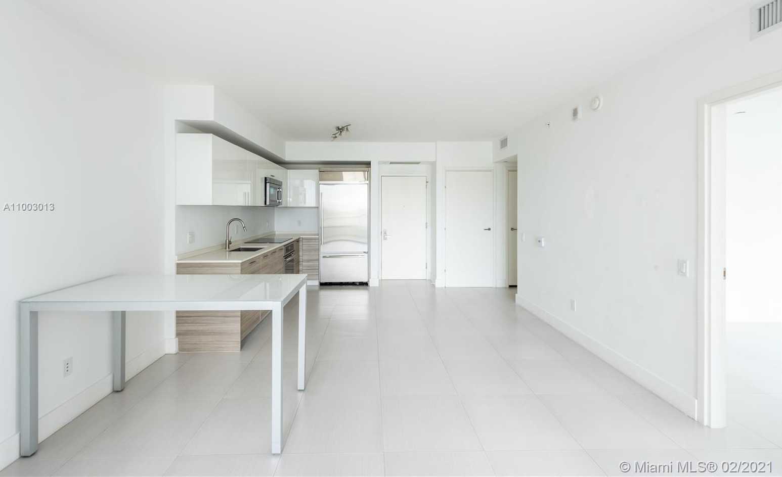 Small Image of 1300 BRICKELL BAY DR #1208, Miami Number 8