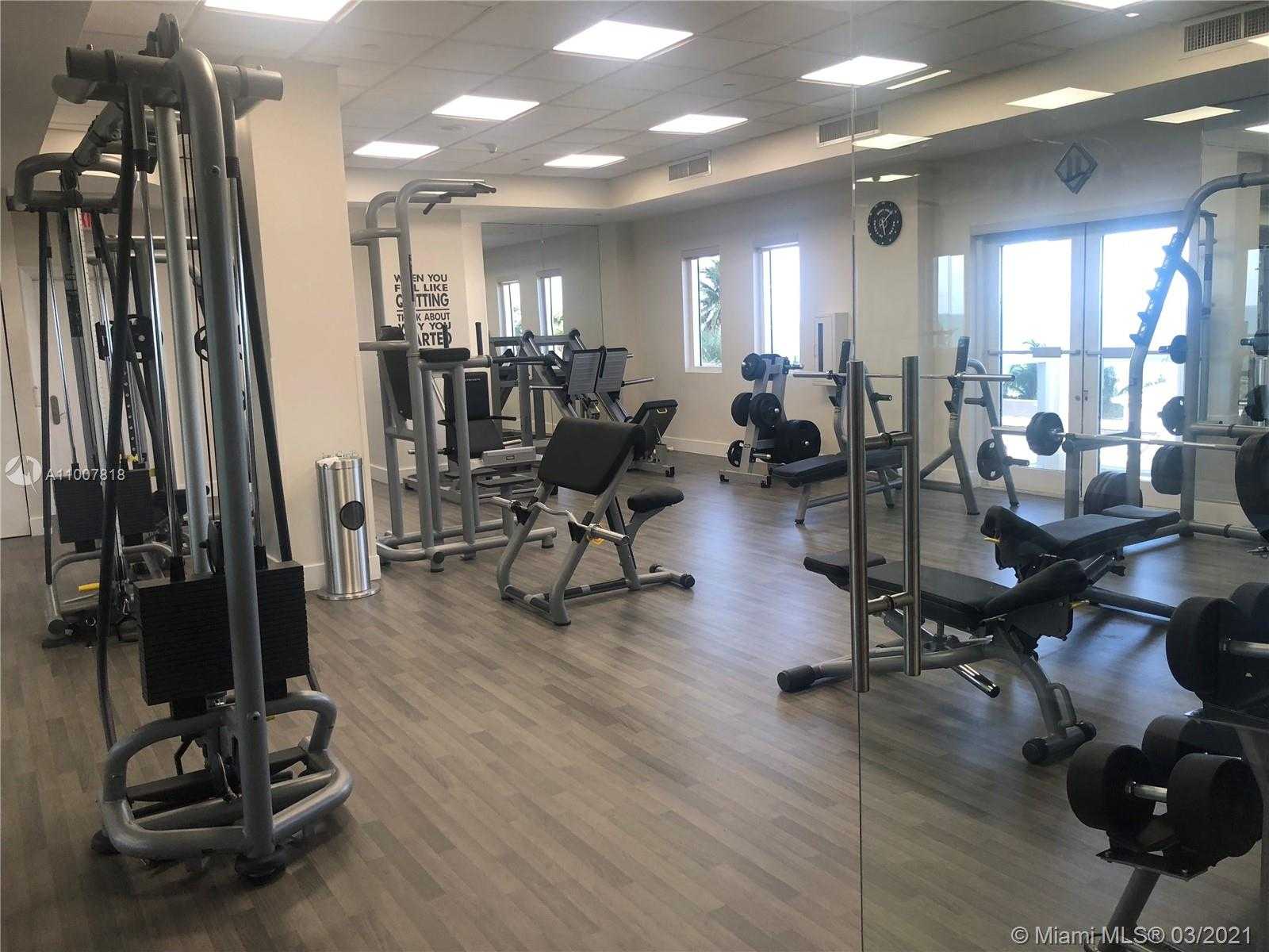 Small Image of 4779 COLLINS AVE #3908, Miami Beach Number 26