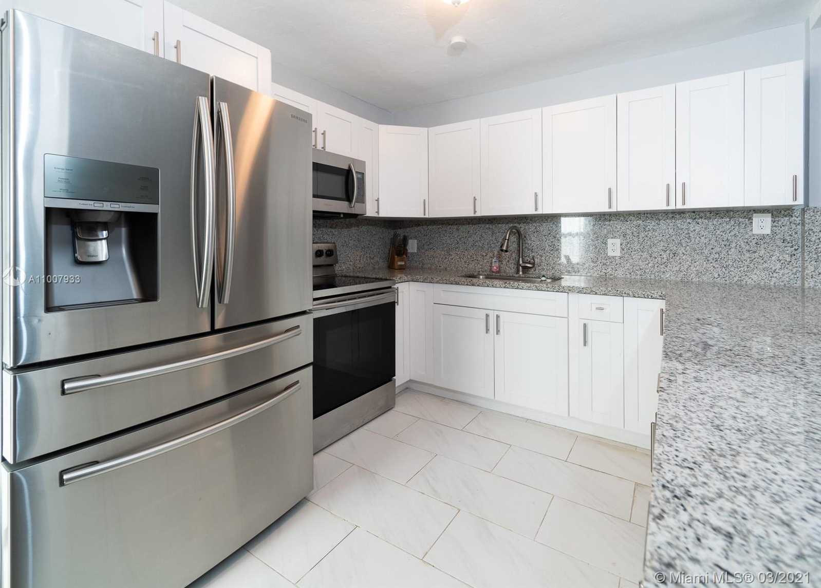 Small Image of 1431 FLETCHER ST, Hollywood Number 18