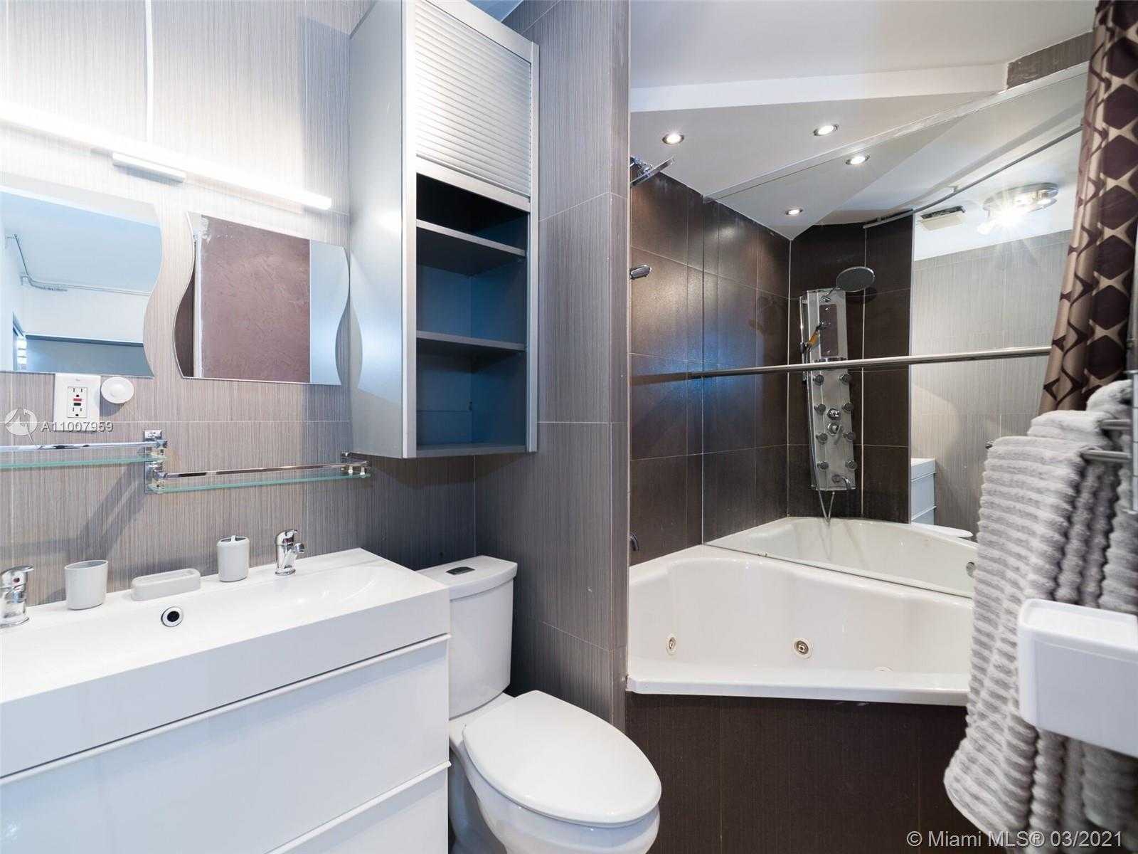 Small Image of 1509 FLETCHER ST, Hollywood Number 2