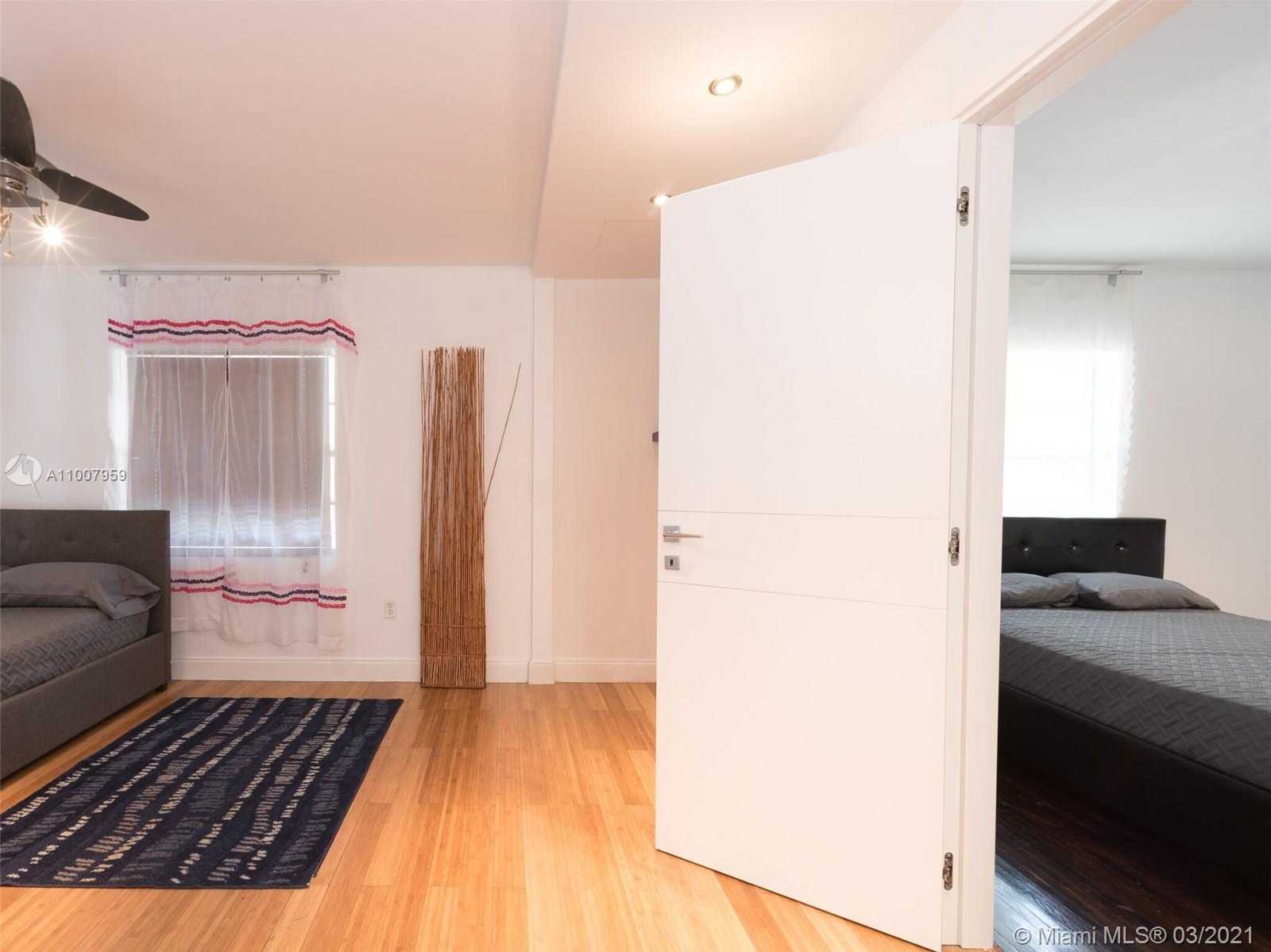 Small Image of 1509 FLETCHER ST, Hollywood Number 4