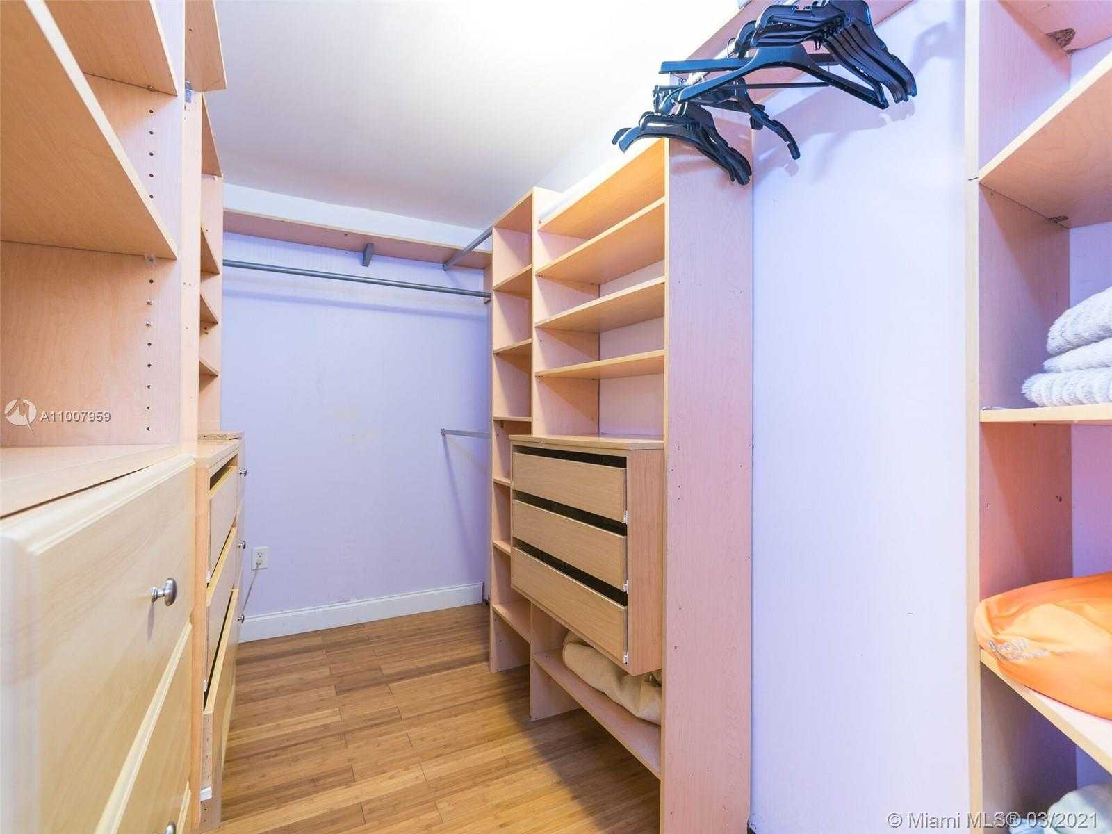 Small Image of 1509 FLETCHER ST, Hollywood Number 6