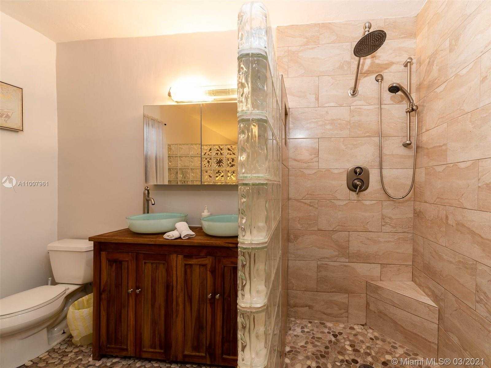 Small Image of 1507 GARFIELD ST, Hollywood Number 14