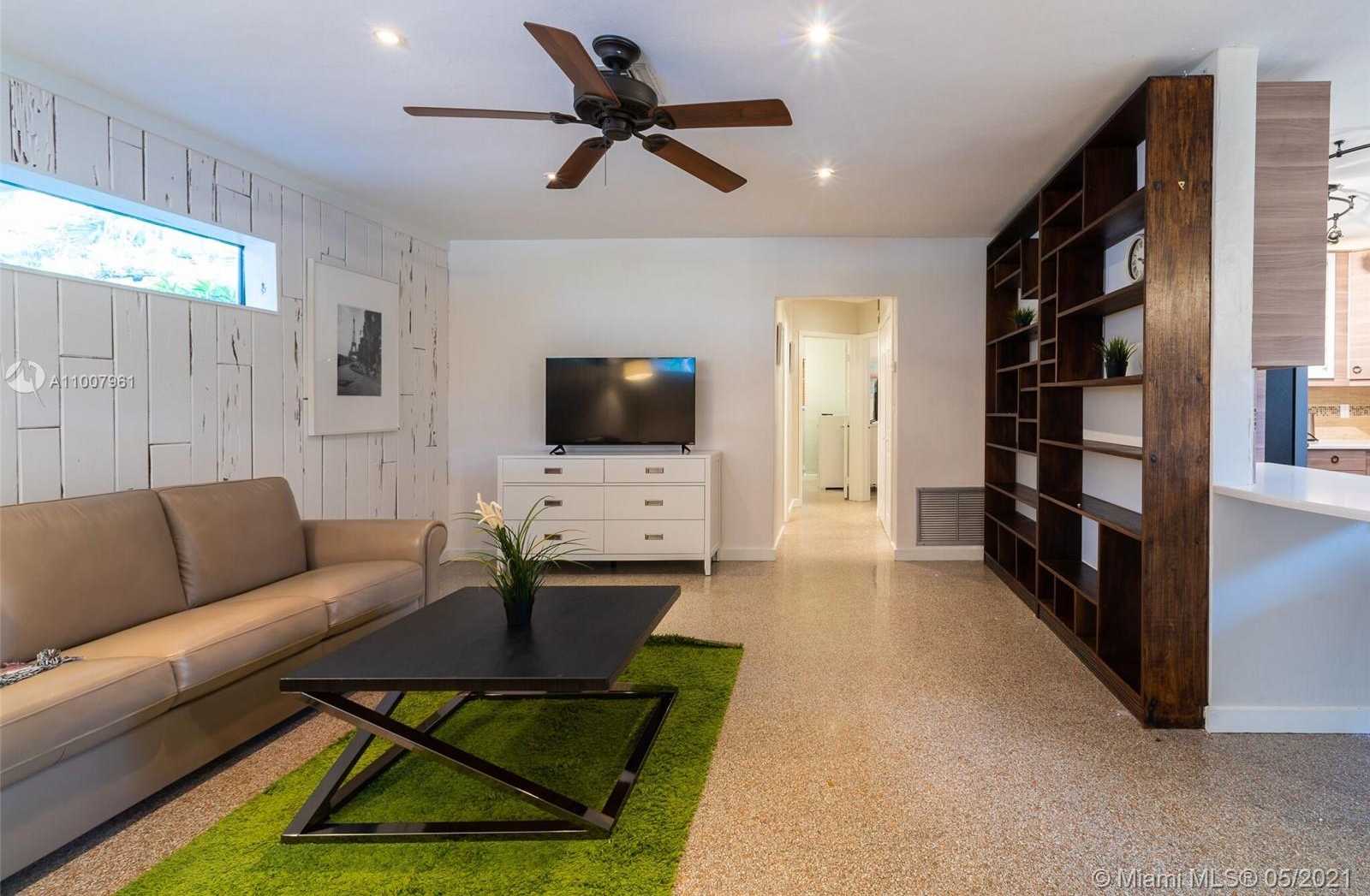 Small Image of 1507 GARFIELD ST, Hollywood Number 23