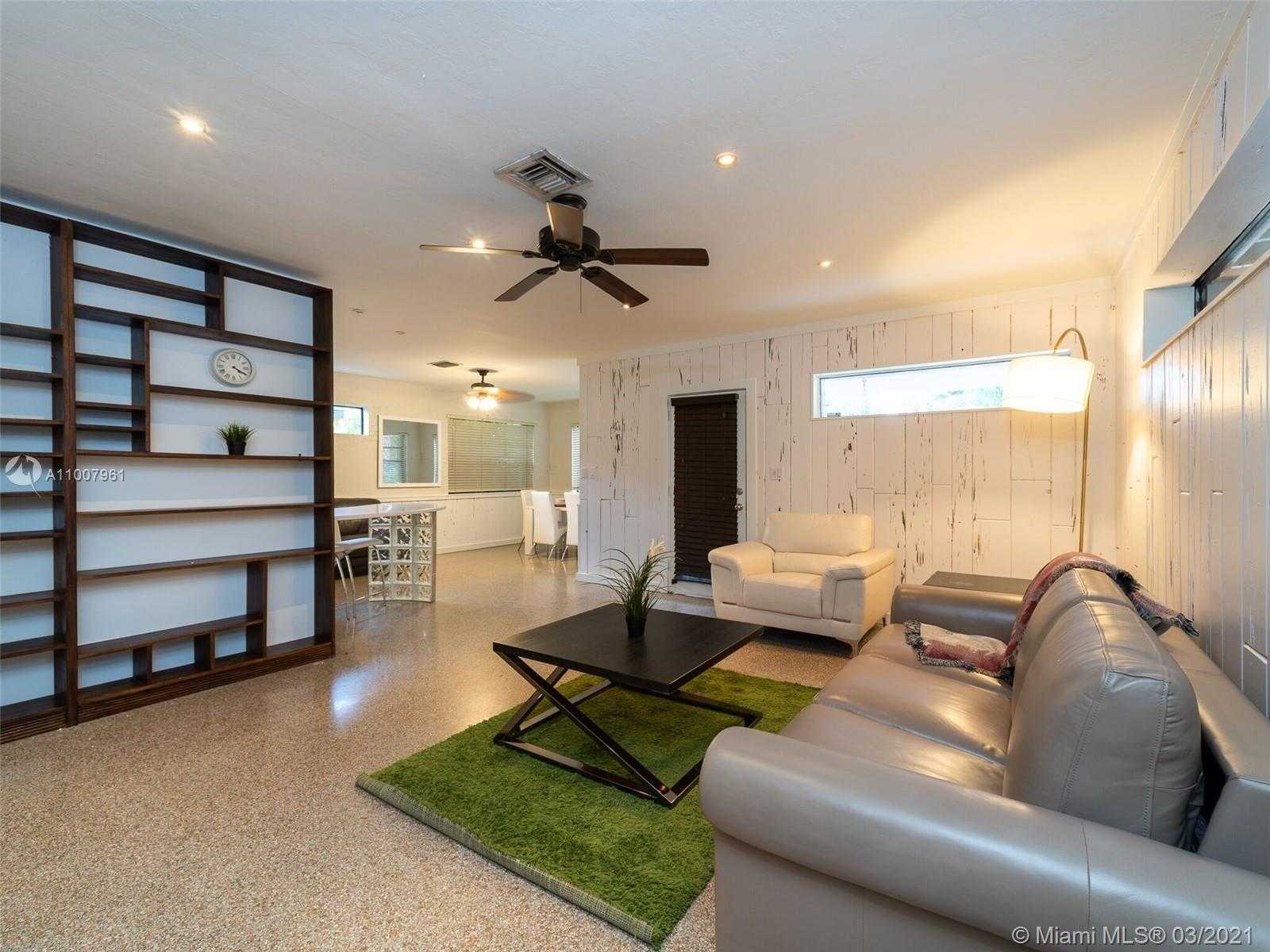 Small Image of 1507 GARFIELD ST, Hollywood Number 3