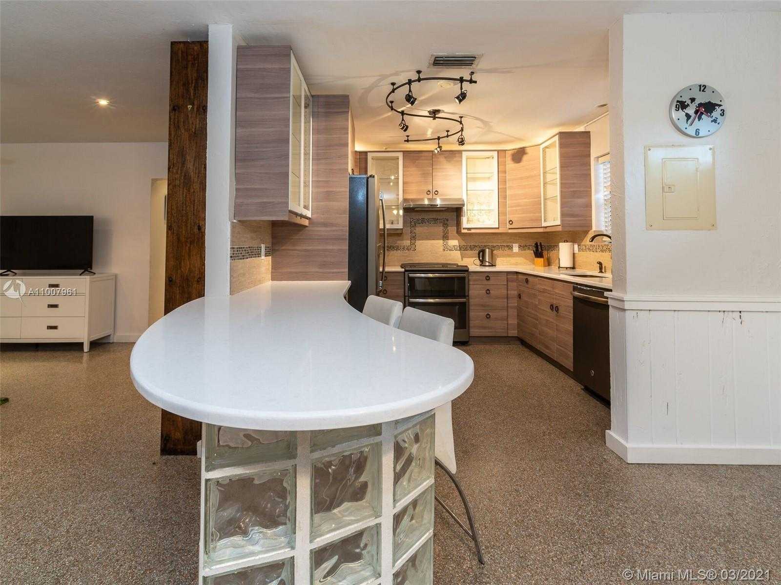 Small Image of 1507 GARFIELD ST, Hollywood Number 4