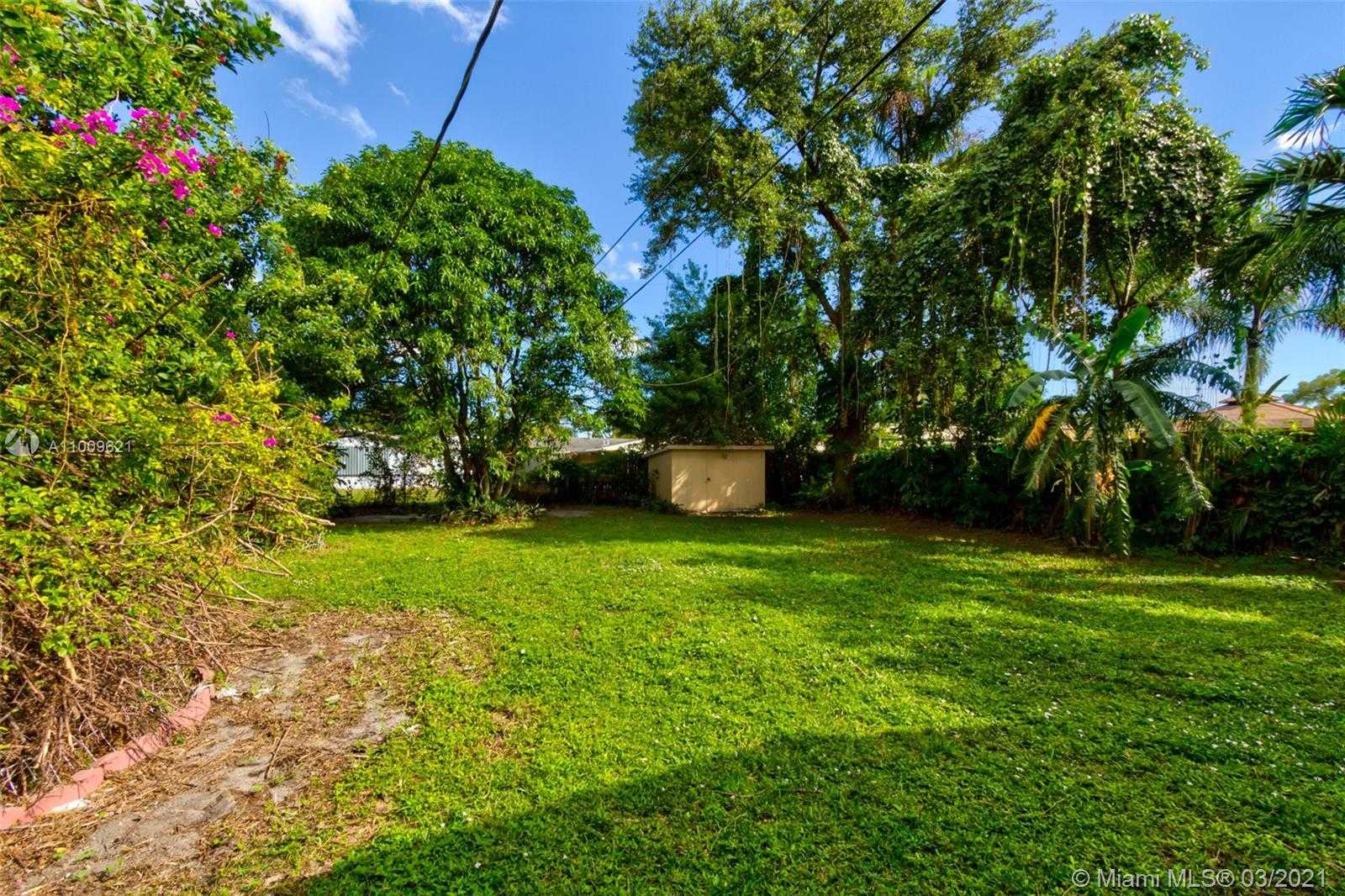 Small Image of 401 SOUTH WEST 68TH AVE #N/A, Pembroke Pines Number 16