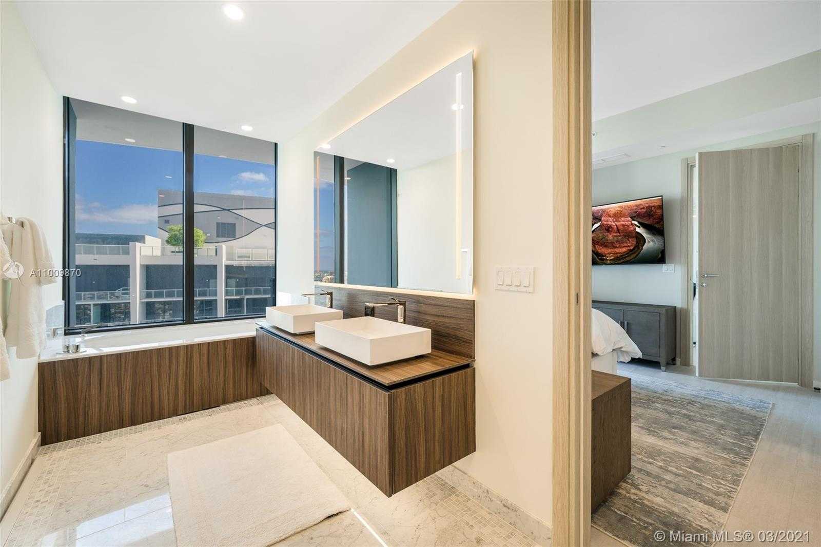Small Image of 1000 BRICKELL PLZ #PH5005, Miami Number 15